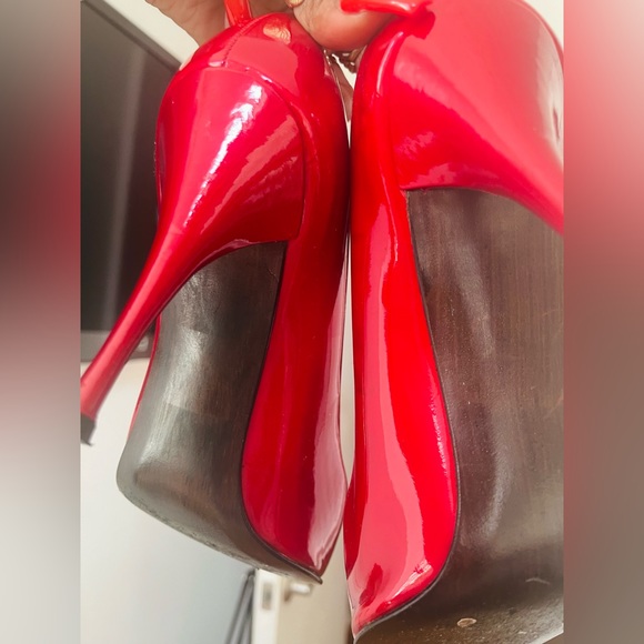 Stuart weitzman candy apple red pumps - Picture 2 of 5
